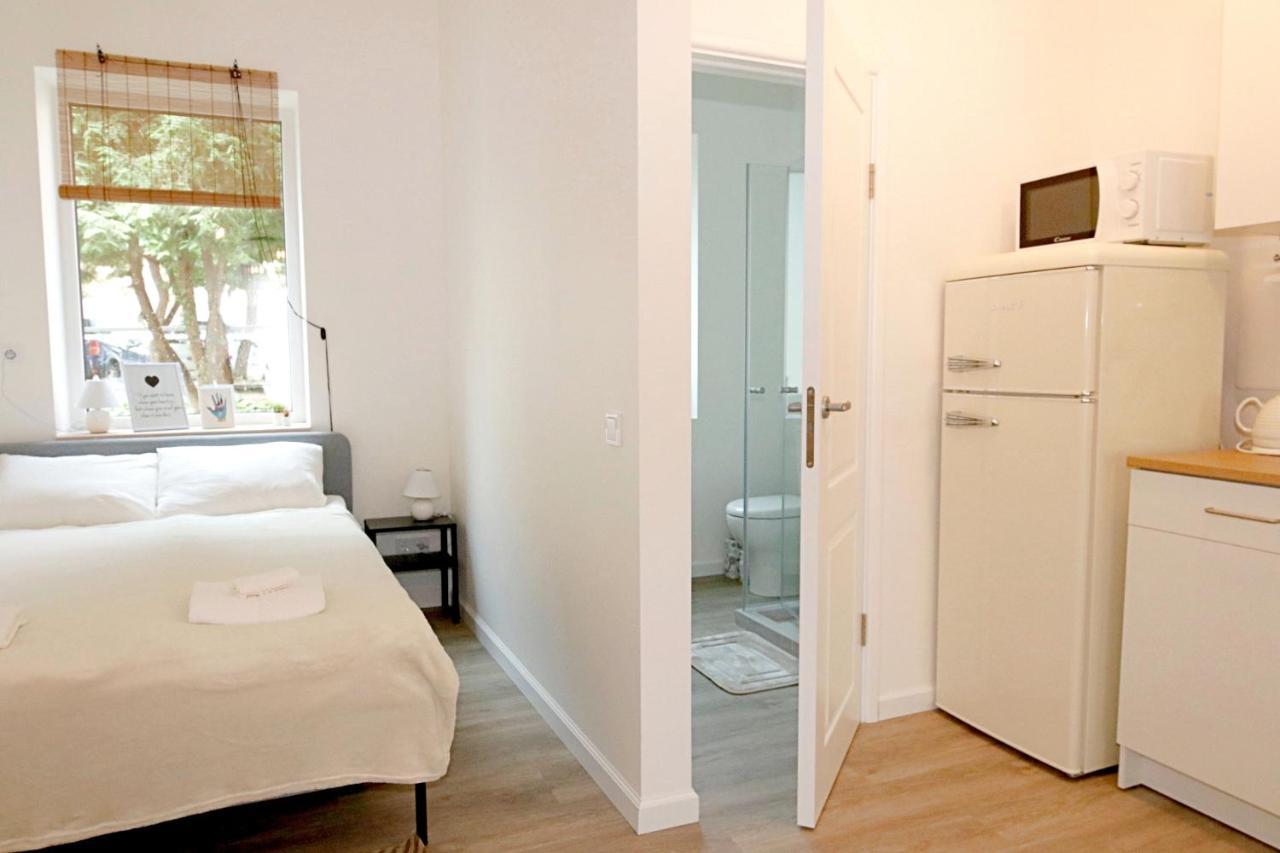 Minimalist Studio Old Town Apartments By Hostlovers Kaunas Eksteriør billede