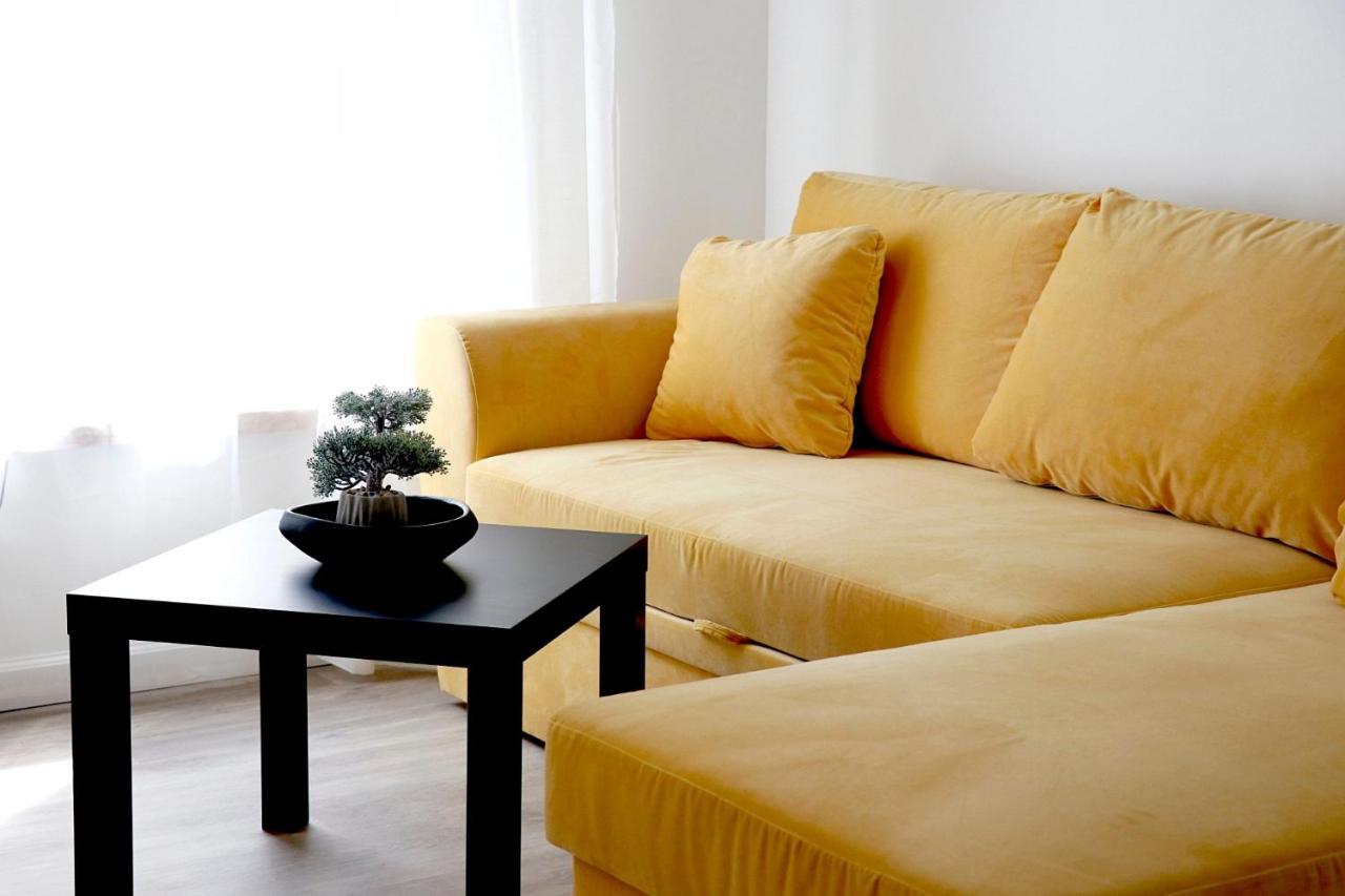 Minimalist Studio Old Town Apartments By Hostlovers Kaunas Eksteriør billede