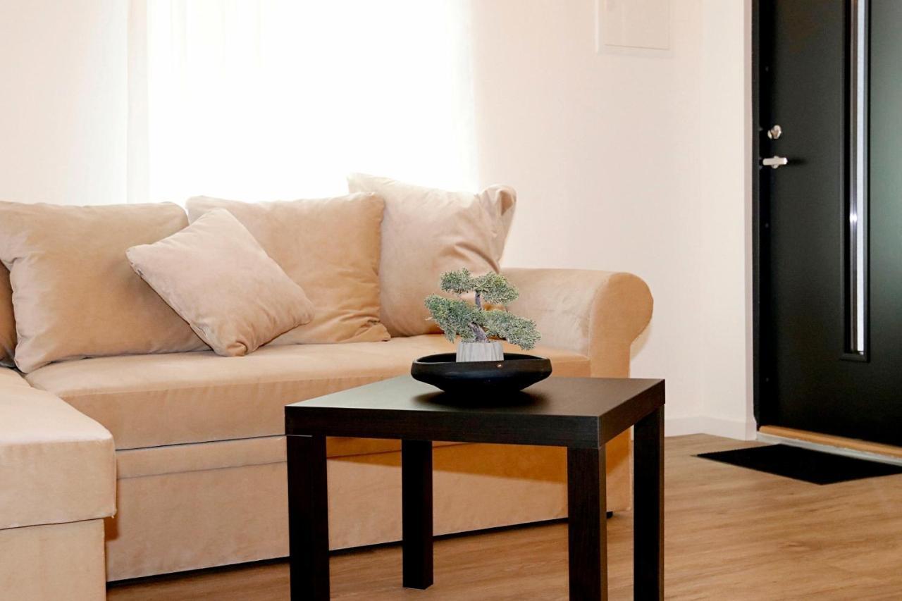 Minimalist Studio Old Town Apartments By Hostlovers Kaunas Eksteriør billede